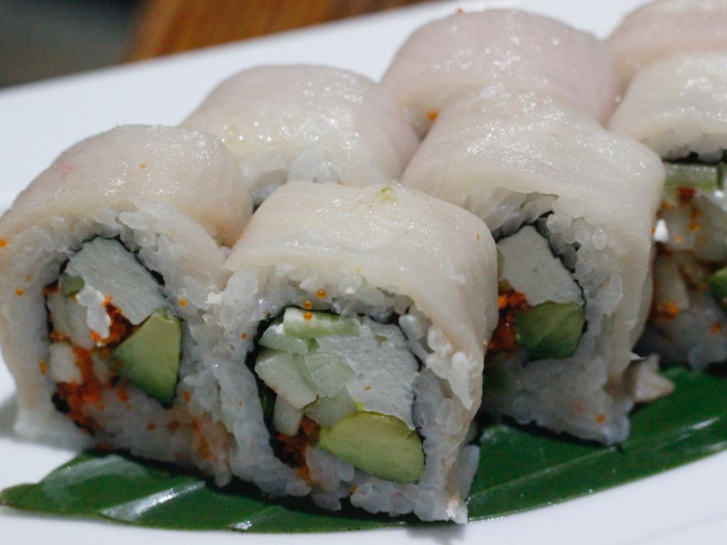 Hamachi Rollo Especial